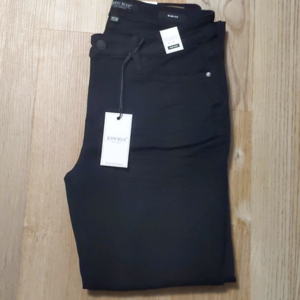 NWT Judy Blue slim fit jeans size 7/28